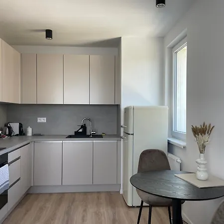 Apartment Skynest F304 *